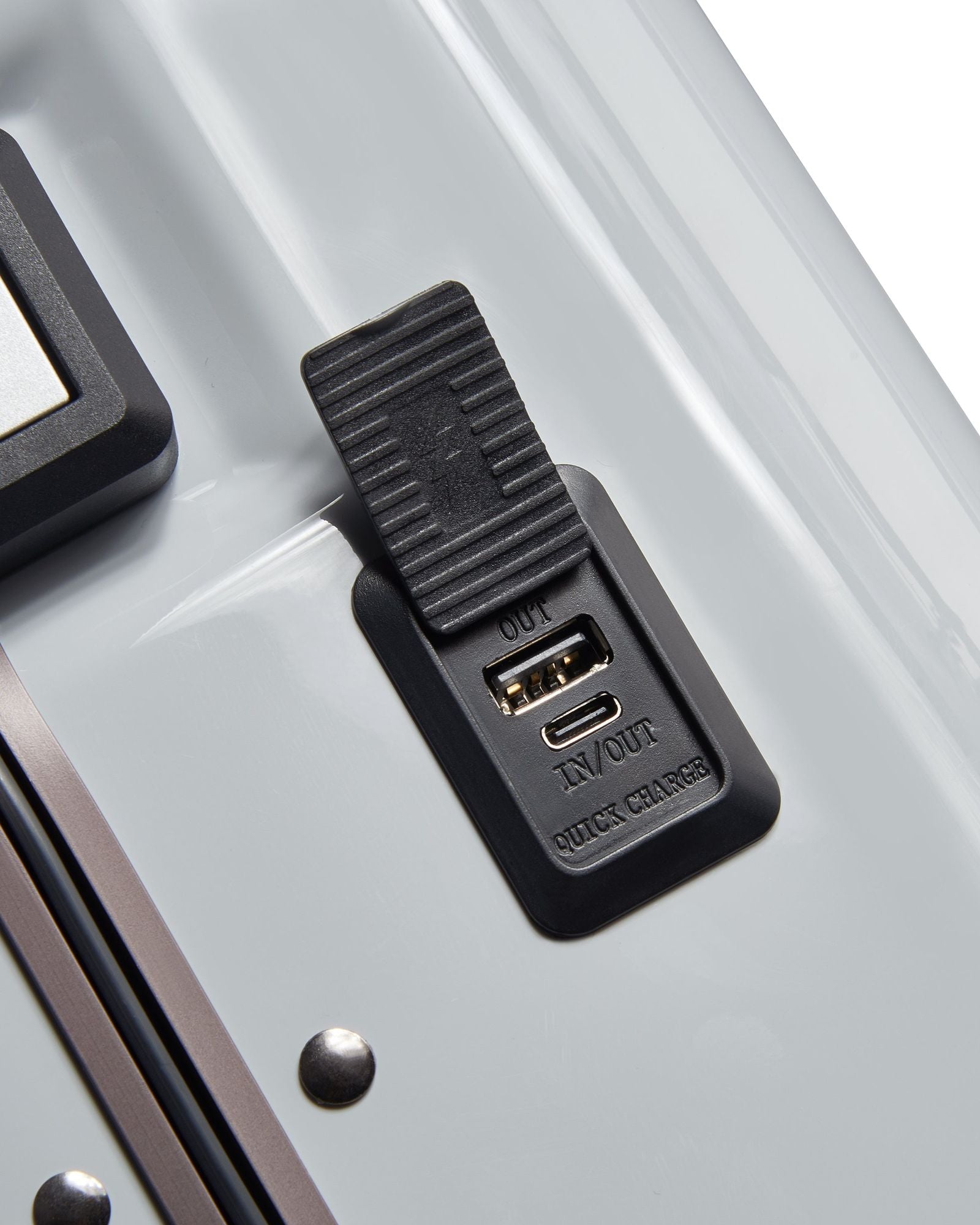 Peugeot Voyages Travel 55cm Hardcase 4 Double Wheel Cabin Luggage Trolley