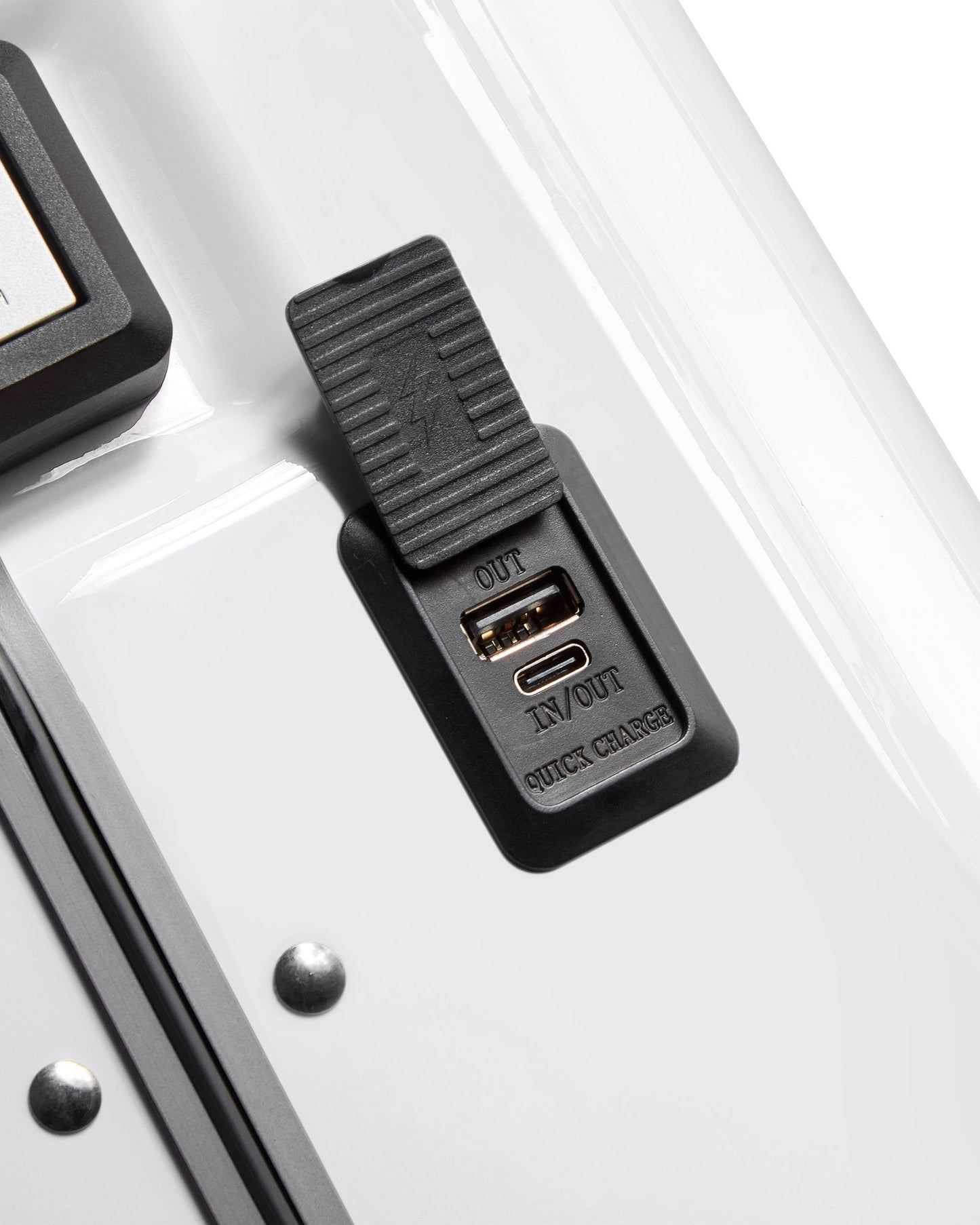 Peugeot Voyages Travel 55cm Hardcase 4 Double Wheel Cabin Luggage Trolley