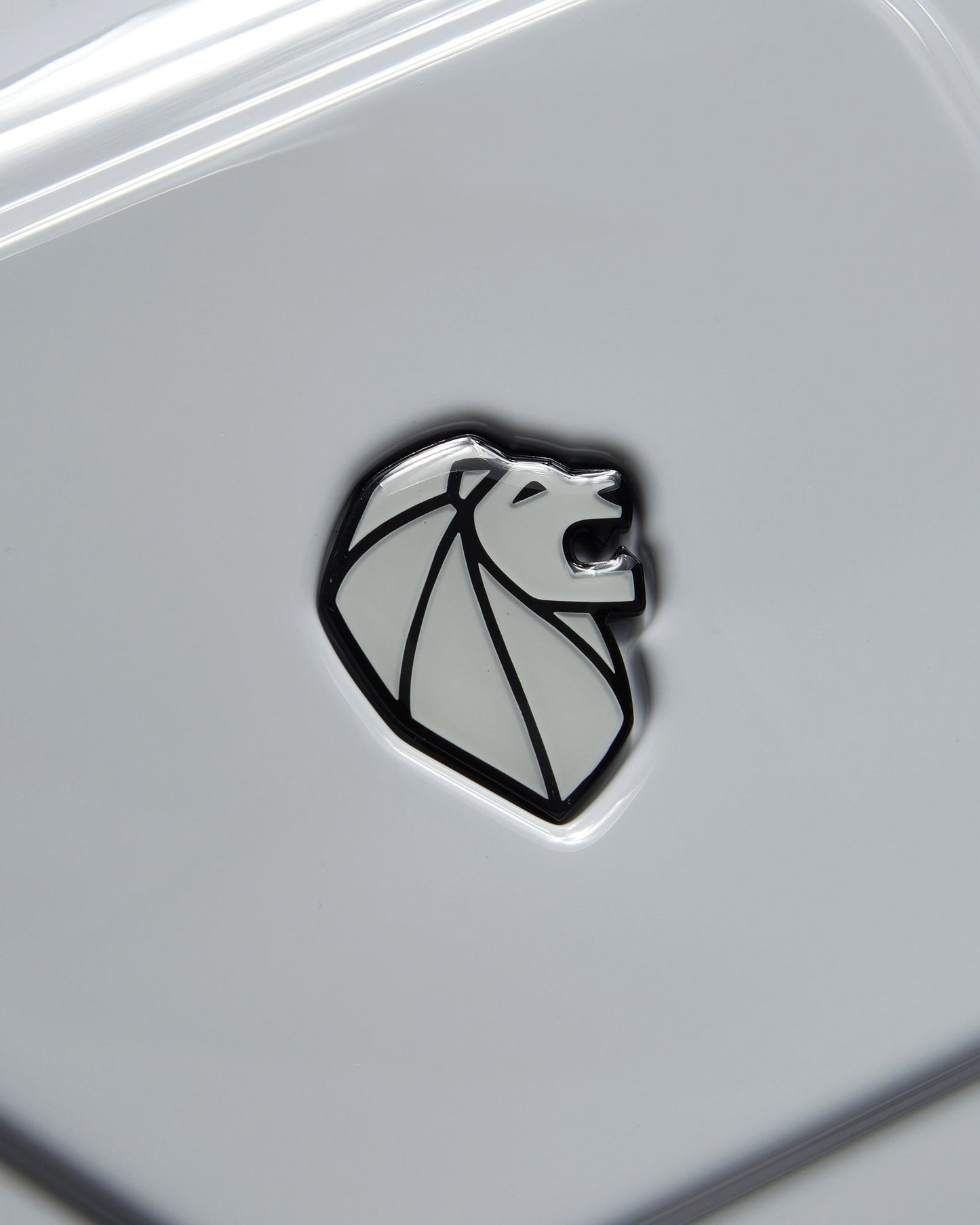 Peugeot Voyages Travel 73cm Hardcase 4 Double Wheel Check-in Luggage Trunk Trolley