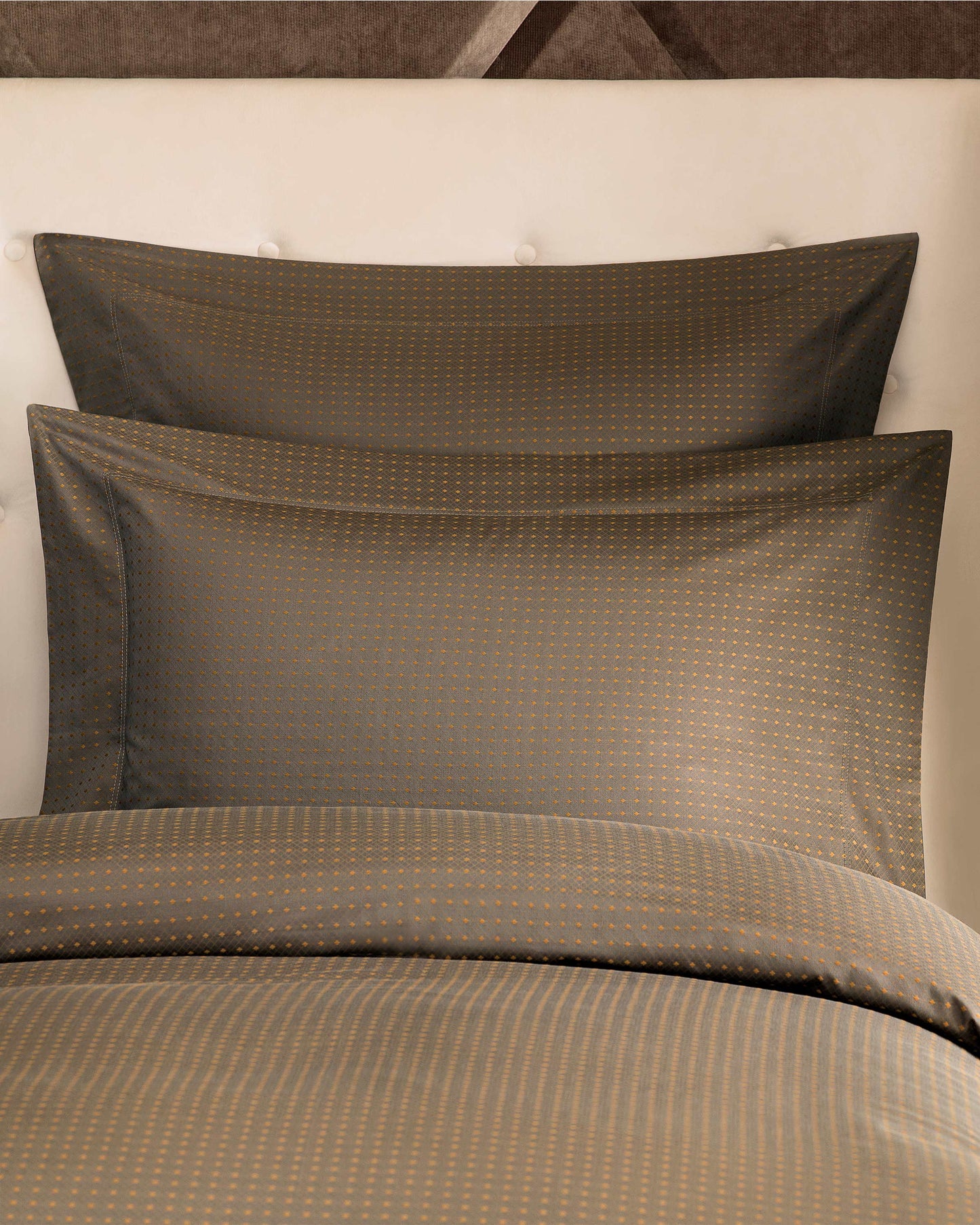 Togas Dixon Pillow case in Grey