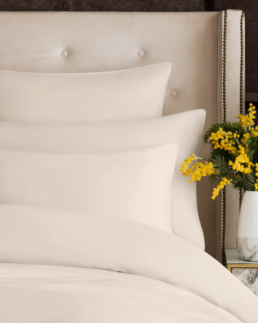 Togas Avari Pillowcase Set in Ecru