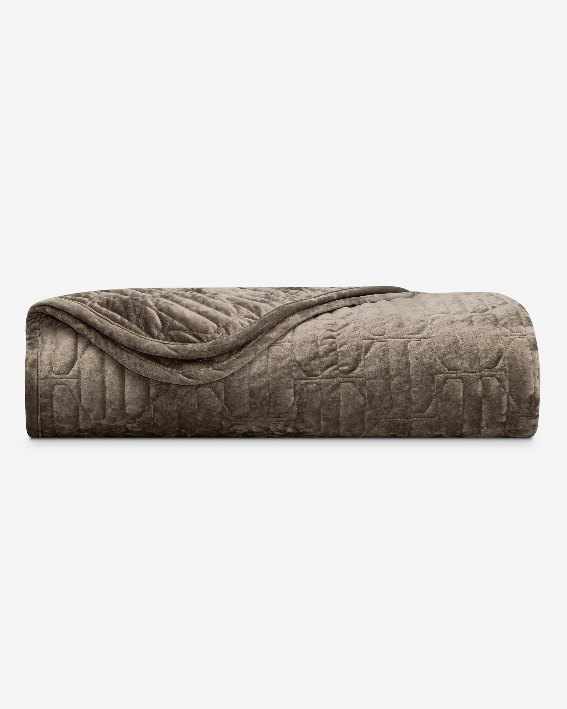 Togas Arnas Bedcover in Brown