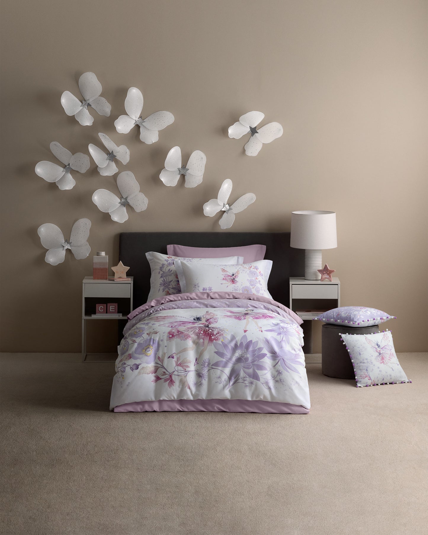 Togas Kids Fallena Bedding Set in White Lilac