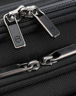 Victorinox Werks Traveler 6.0