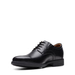 Clarks Whiddon Plain Shoes (Standard Fit)