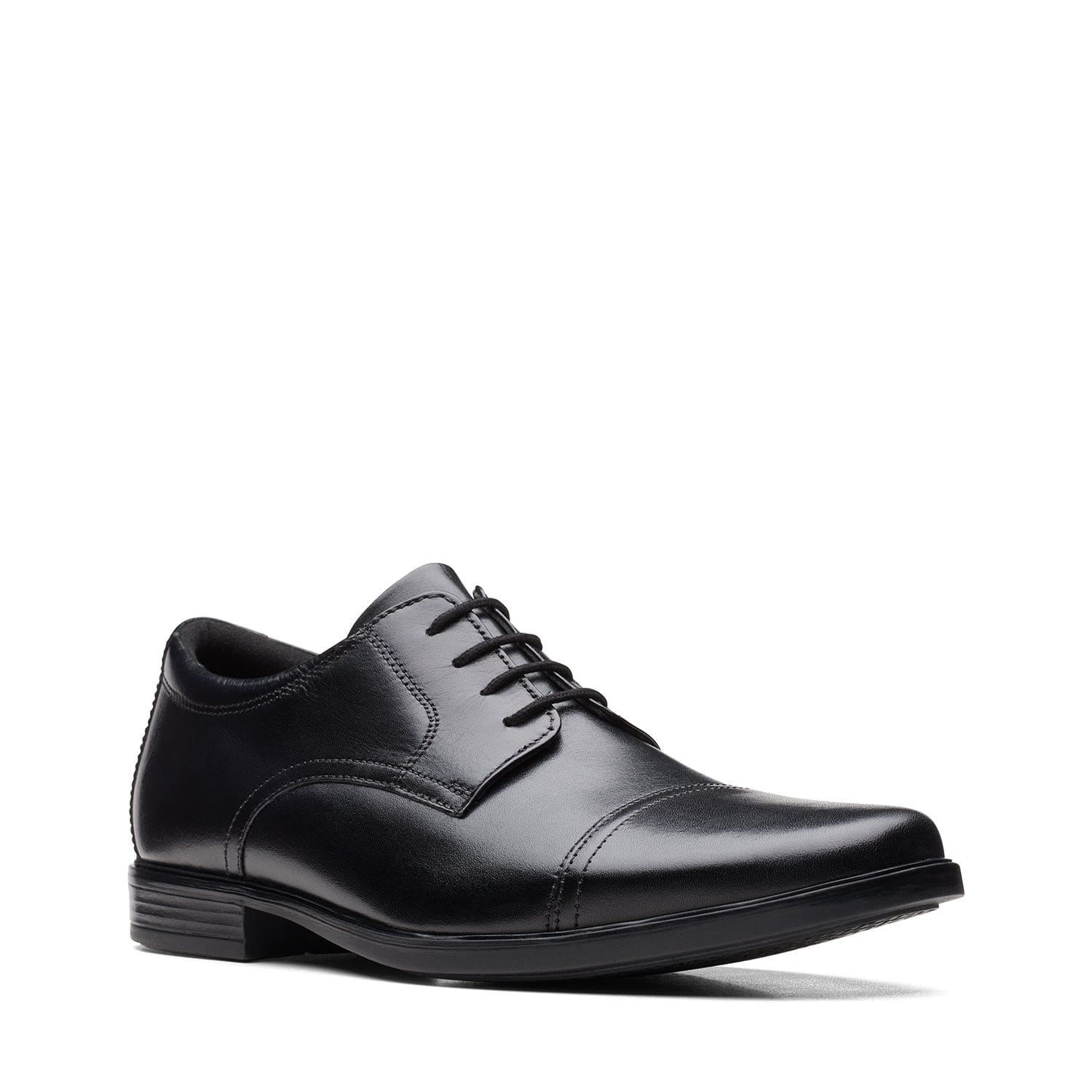 Clarks Howard Cap Shoes (Wide Fit)