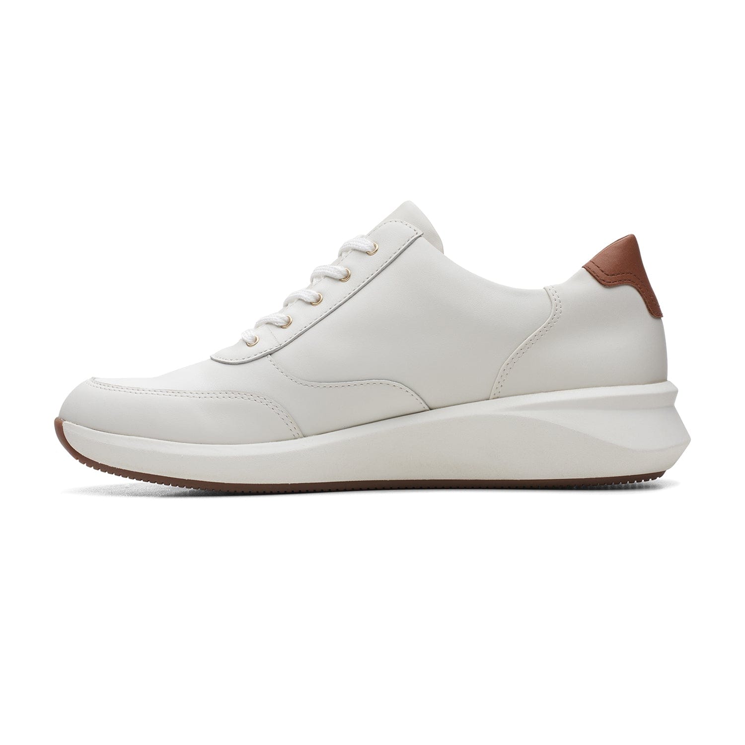 Clarks Un Rio Zip Shoes (Wide Fit)