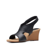Clarks Kyarra Aster Sandals (Standard Fit)