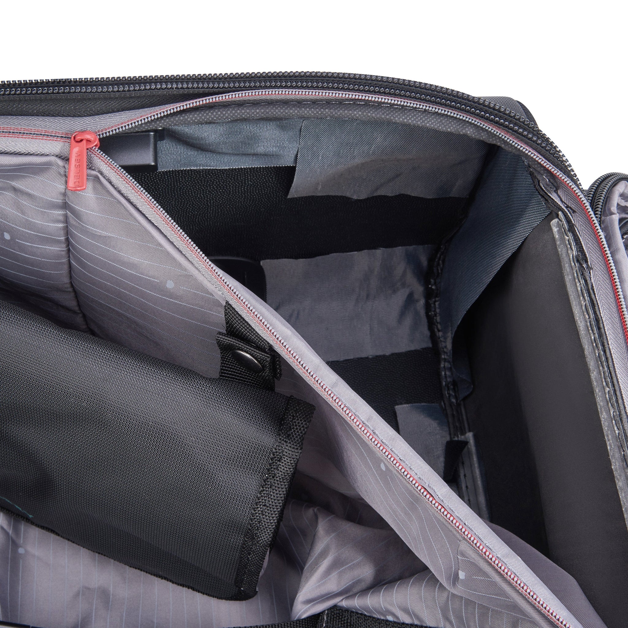 Delsey Paris Helium DLX 2.0