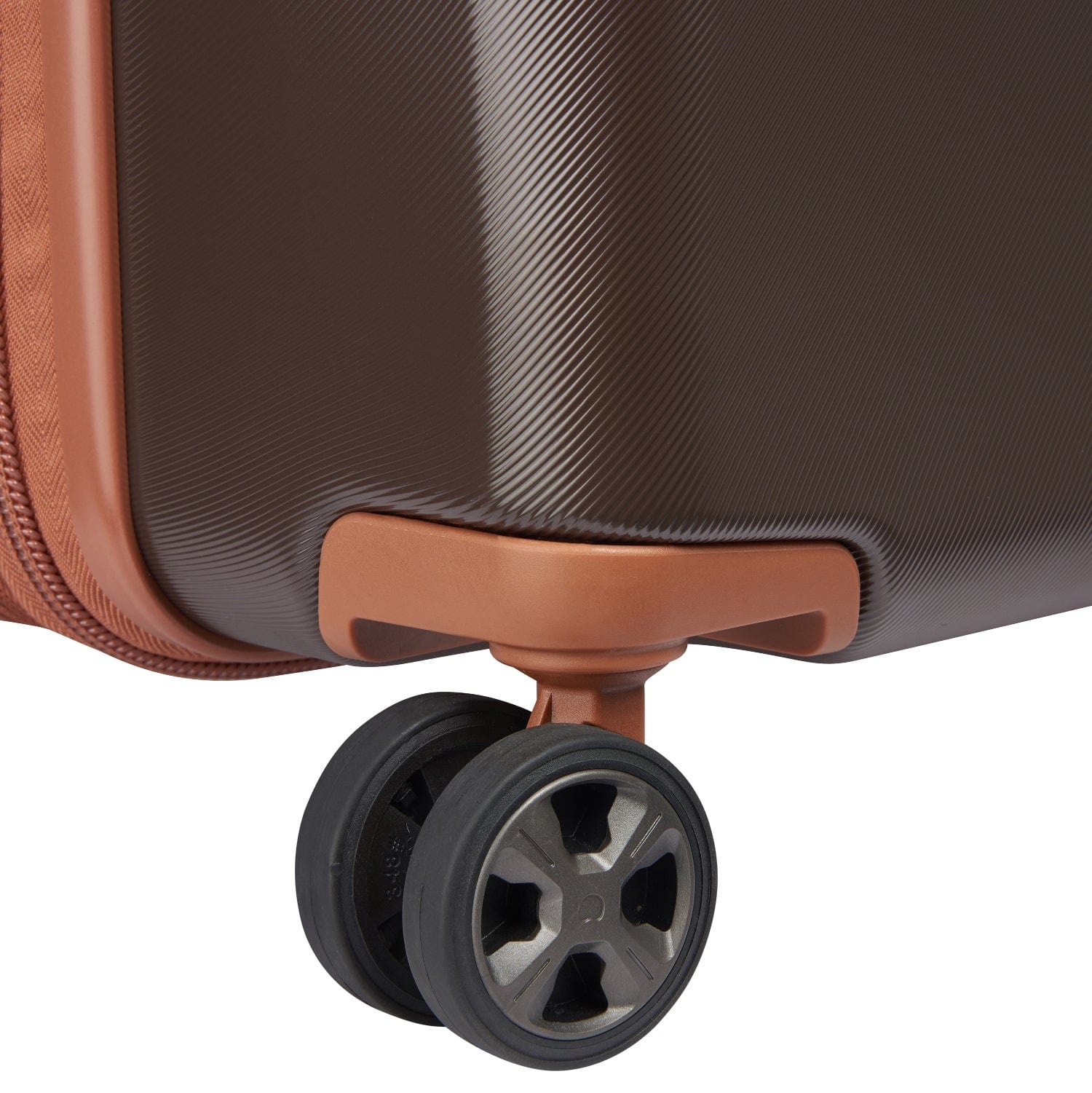 Delsey Paris Promenade Hard 2.0