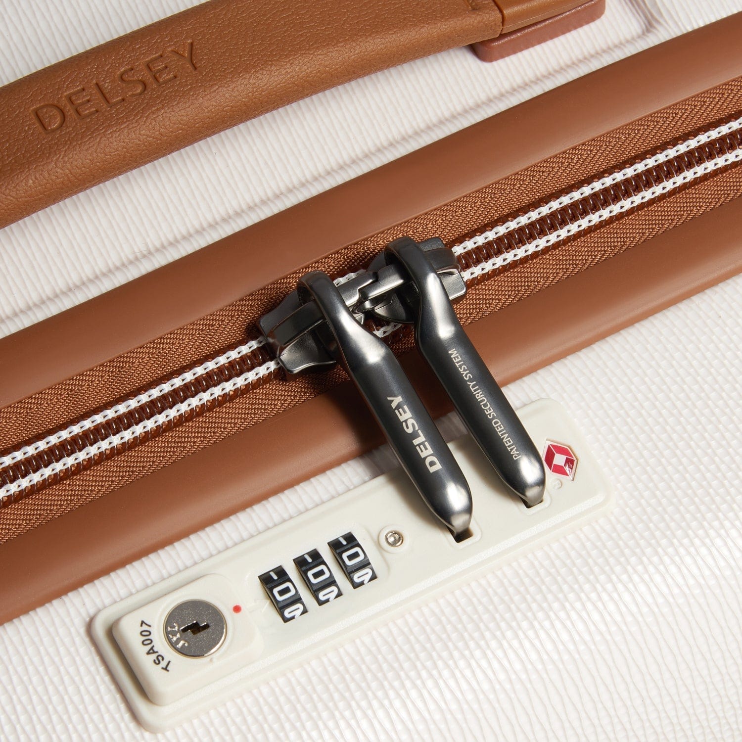 Delsey Paris Chatelet Air 2.0