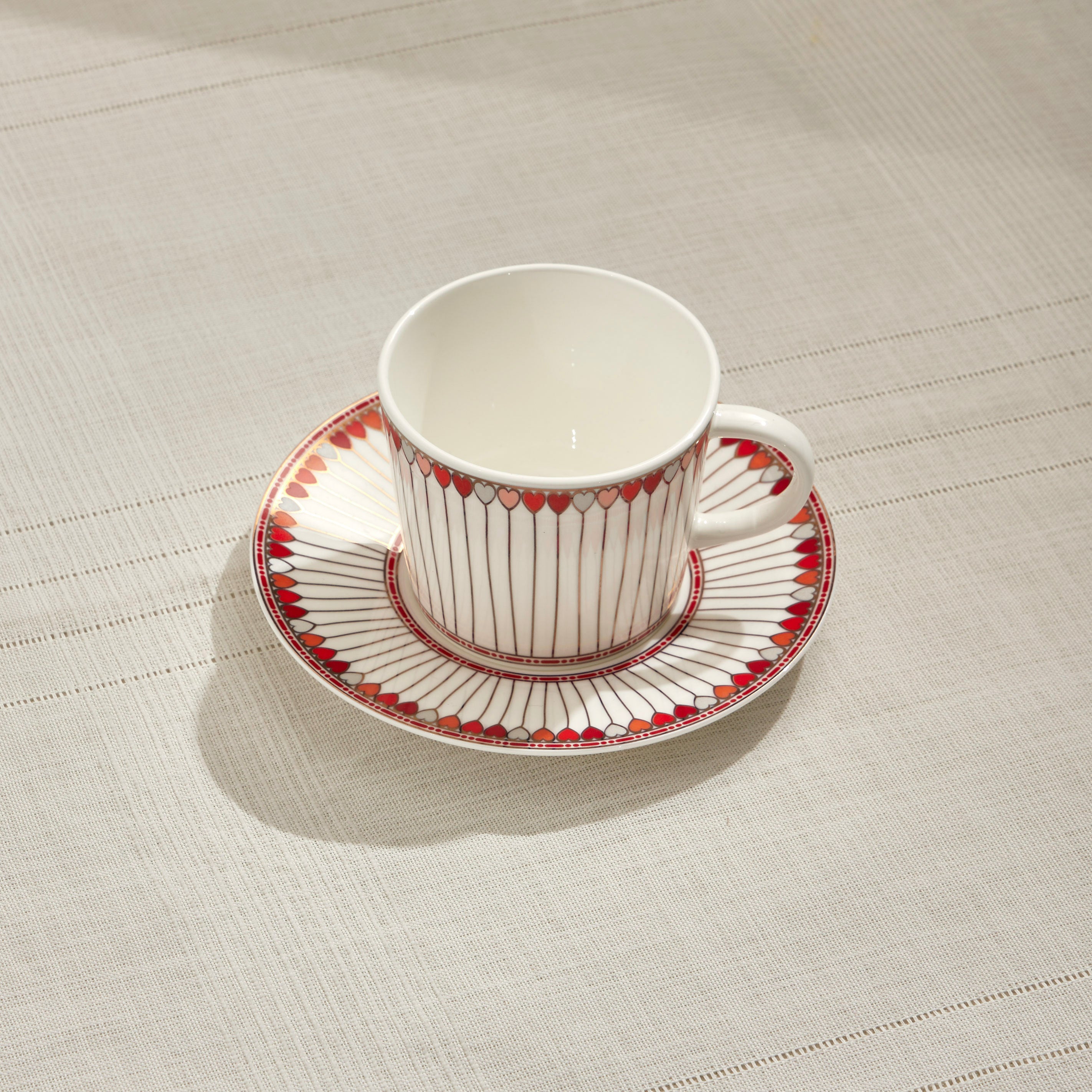 Pasabahce Hearts Porcelain Tea Cup Red