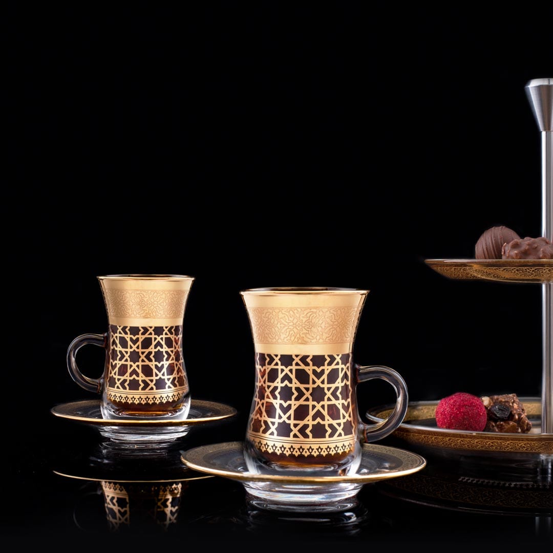 Dimlaj Cordoba Set of 6 Pcs Tea Istikanas and Saucers (Gold)