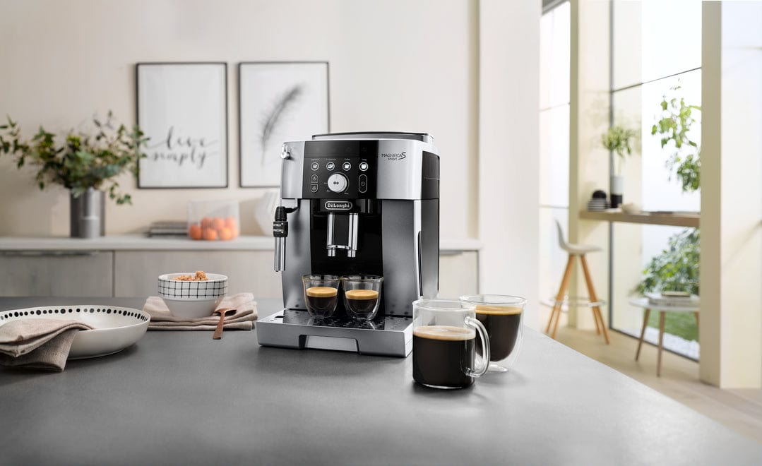 De'Longhi Magnifica S Smart Automatic Coffee Machine ECAM250.23.SB