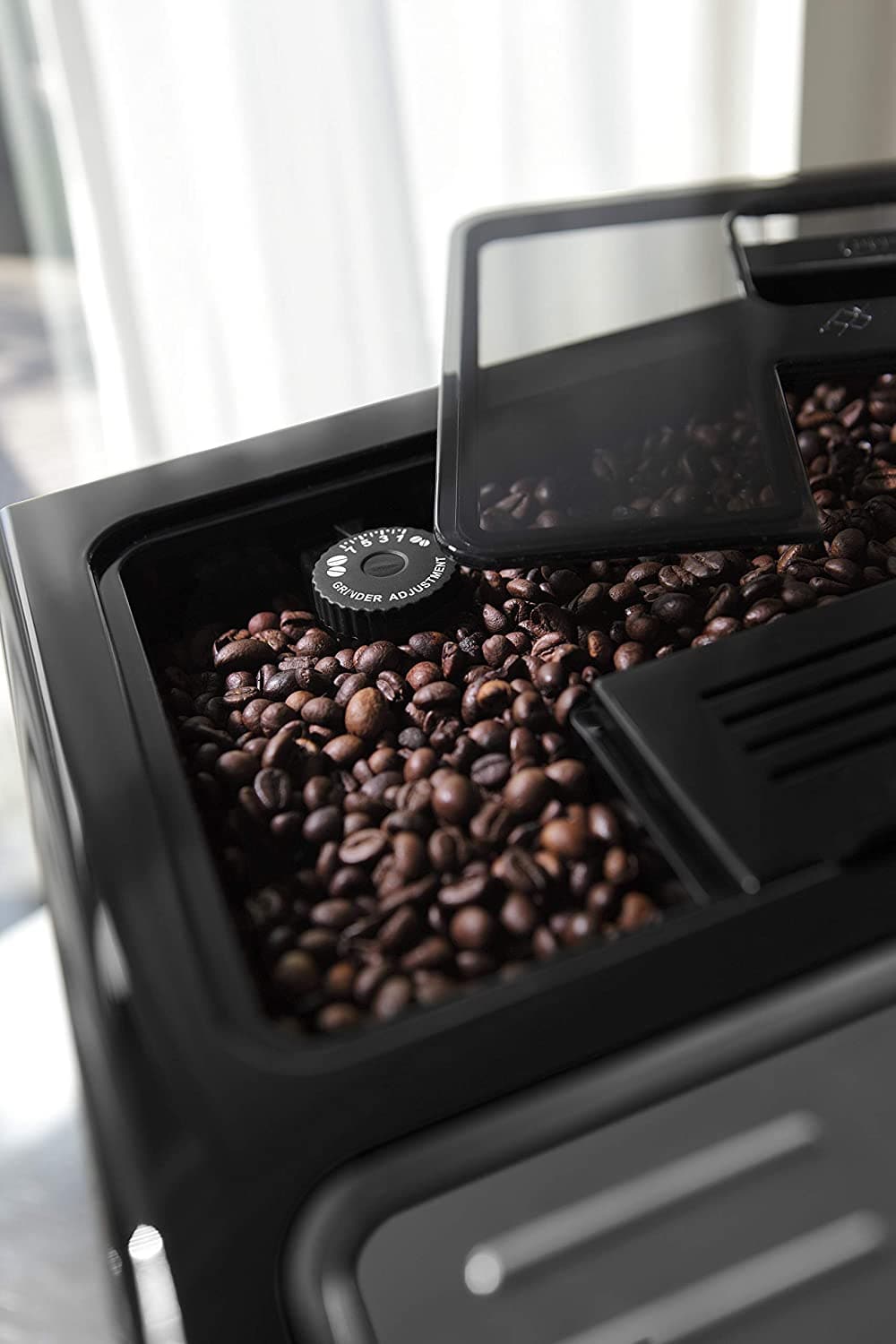 De'Longhi Eletta Fully Automatic Coffee Machine ECAM44.660.B