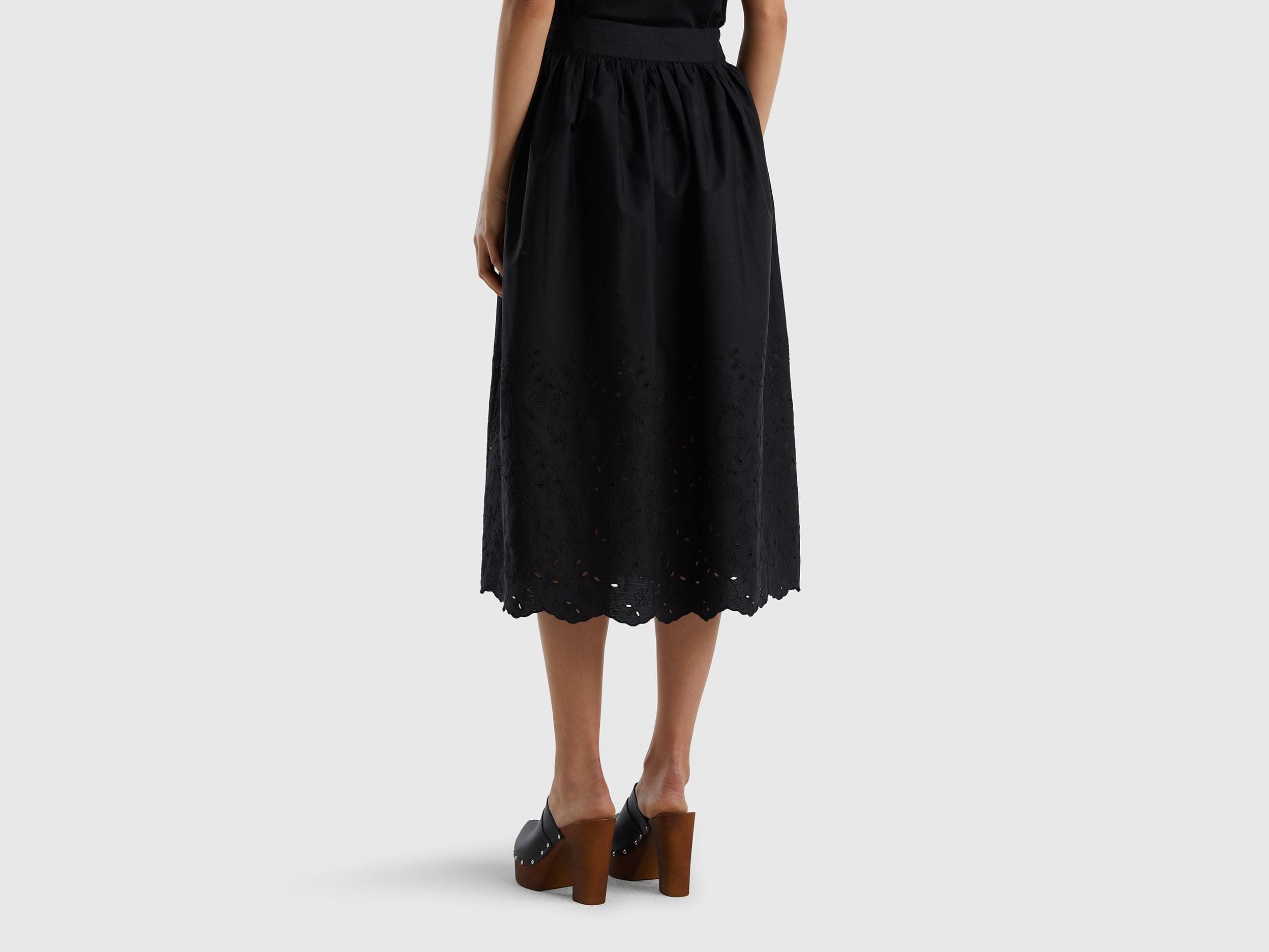 Midi skirt with broderie anglaise embroidery