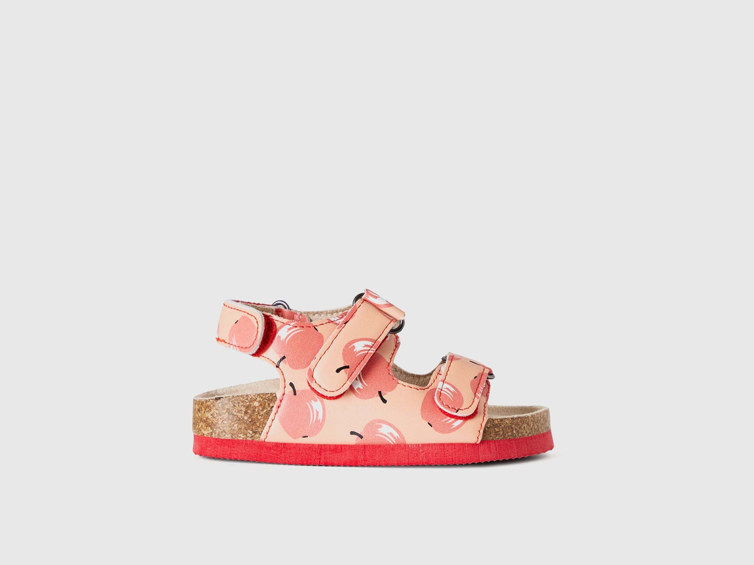 Sandals with fruit pattern