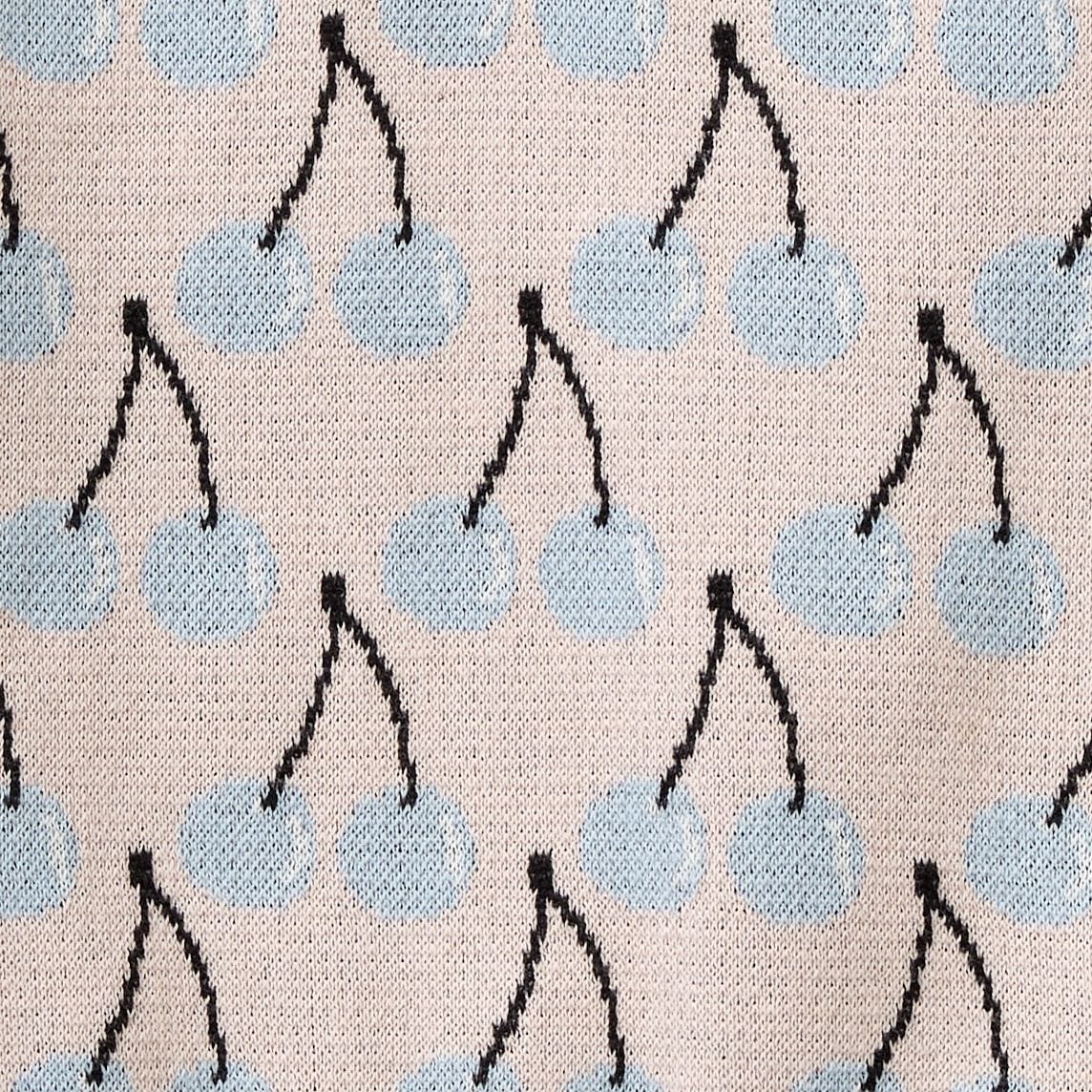 Vest with fruit pattern