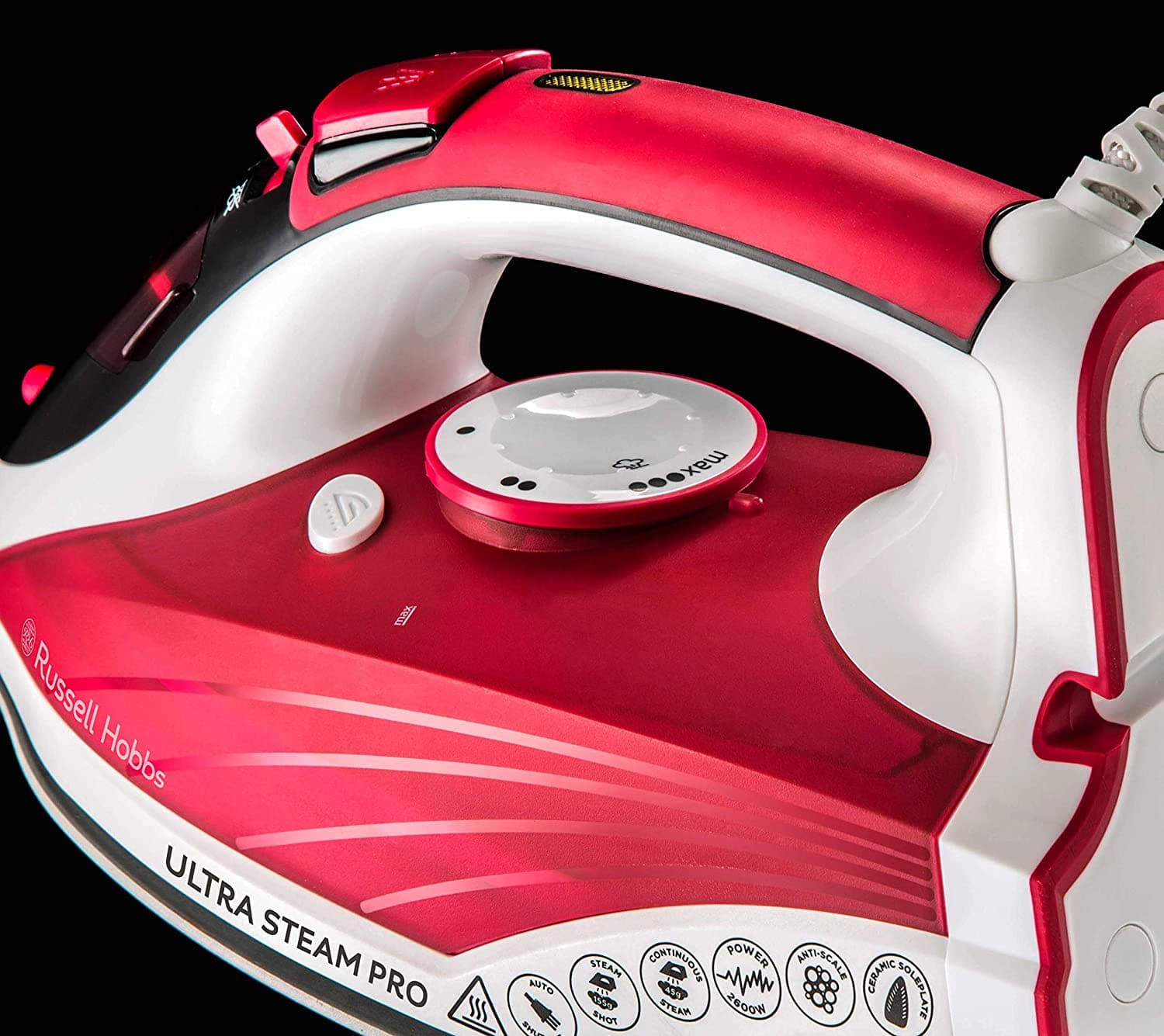 Russell Hobbs Ultra Steam Pro Red 2600W-23990GCC - Jashanmal Home