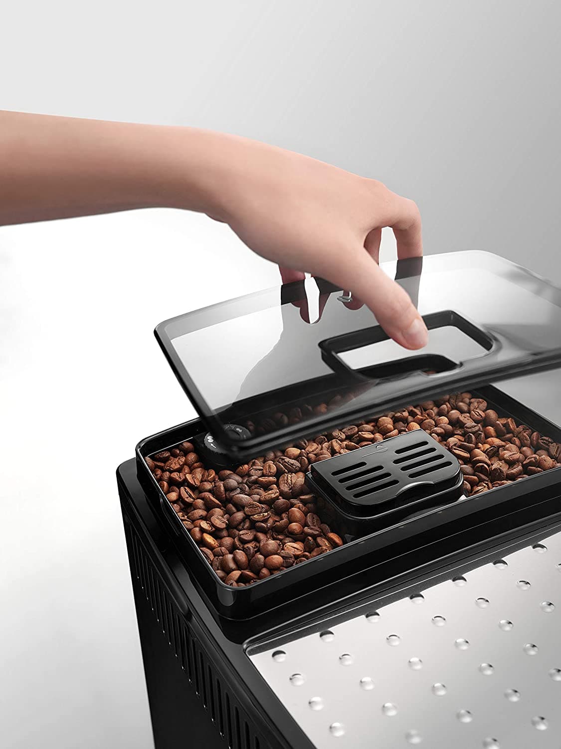 De'Longhi ماكينة القهوة الأوتوماتيكية بالكامل من ماجنيفيكا إس ECAM22.110.B