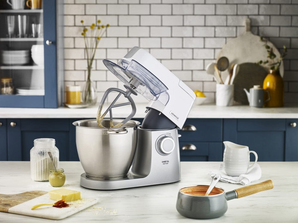 Kenwood kitchen machine chef xl top