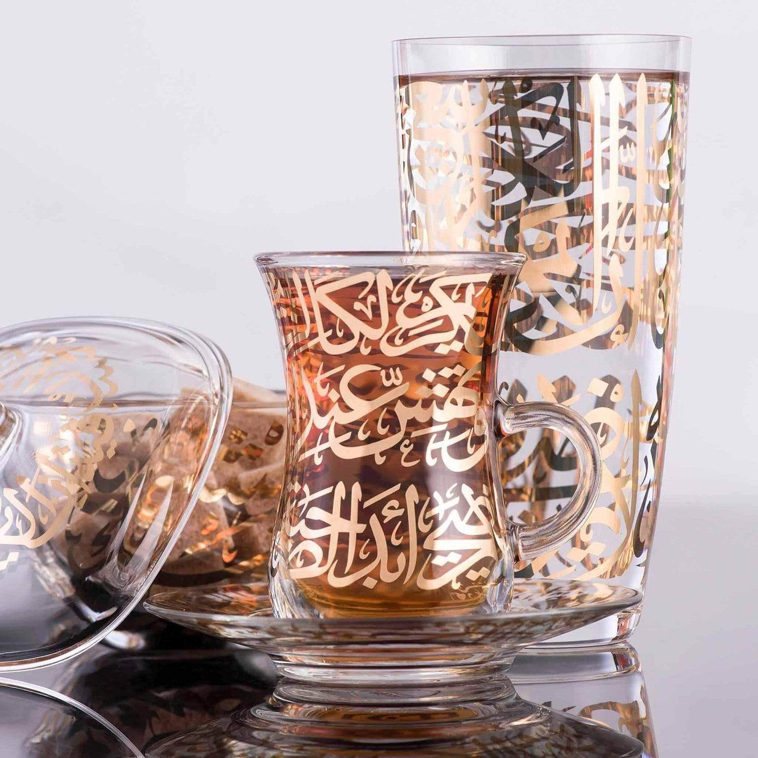 ديملاج طقم شاي كريم زجاجي وصحن - شفاف وذهبي، 12 قطعة - 46761 - جاشنمال هوم