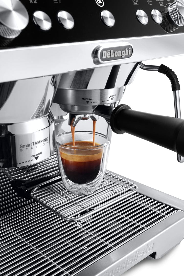 De'Longhi La Specialista Prestigio Pump Espresso Machine EC9355.M