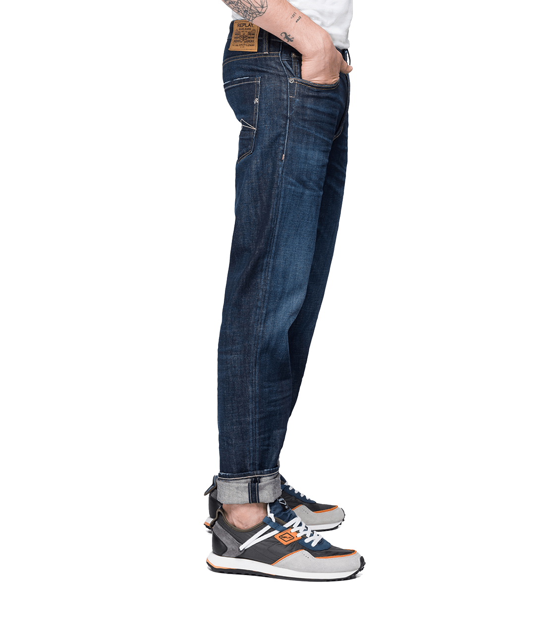 TAPERED FIT DONNY JEANS