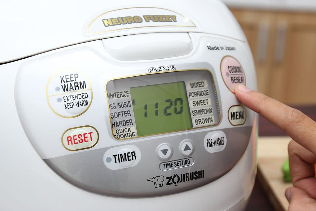 Zojirushi 1.8L - Premium White Electronic Rice Cooker/ Warmer