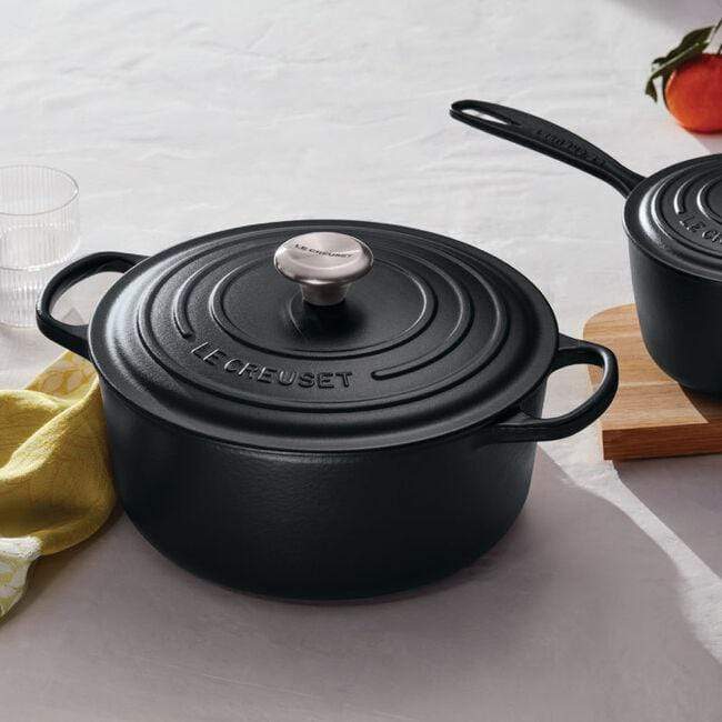 LE CREUSET ROUND FRENCH OVEN 28CM SATIN BLACK - 21177280000430