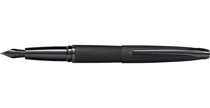 قلم نافورة أسود مصقول من كروس ATX مع نقشة الماس المحفور وقضيب متوسط من الستانلس ستيل - 886-41MJ